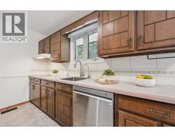 186 MARSHALL Street - 11