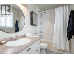 31 STIEFELMEYER Crescent - 28
