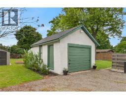 176 CROSS Street E - 40