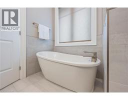 47 BLUENOSE Drive - 24