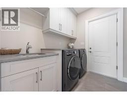 47 BLUENOSE Drive - 26
