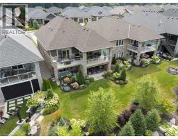 47 BLUENOSE Drive - 43
