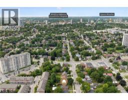 195 BLUCHER Street - 35