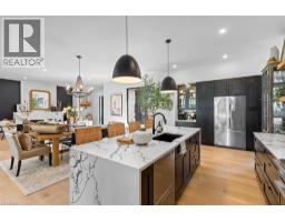 107 LOUISE CREEK Crescent - 15