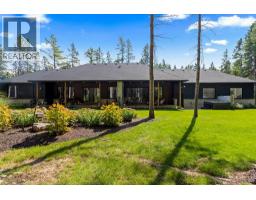 107 LOUISE CREEK Crescent - 34