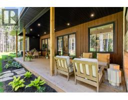 107 LOUISE CREEK Crescent - 38