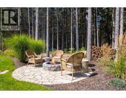 107 LOUISE CREEK Crescent - 41