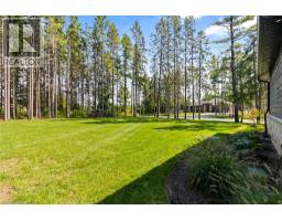 107 LOUISE CREEK Crescent - 42