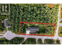 107 LOUISE CREEK Crescent - 43