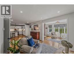 208 VICTORIA Street - 12