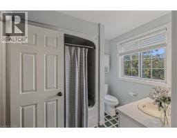 208 VICTORIA Street - 38
