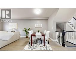 18 SPENCER Crescent - 12