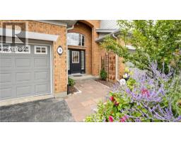 18 SPENCER Crescent - 3
