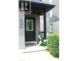 12 POPLAR Drive UnitNo. 21 - 2