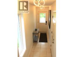 12 POPLAR Drive UnitNo. 21 - 4