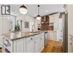 110 CREAM Street - 15