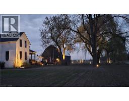 110 CREAM Street - 40