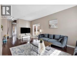 232 STONEHENGE Drive UnitNo. 8 - 10