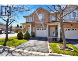 232 STONEHENGE Drive UnitNo. 8 - 2