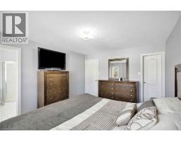 232 STONEHENGE Drive UnitNo. 8 - 20
