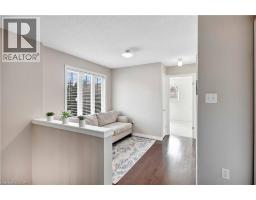 232 STONEHENGE Drive UnitNo. 8 - 22