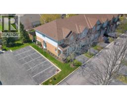 232 STONEHENGE Drive UnitNo. 8 - 42