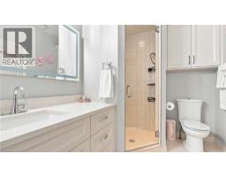 13 OAKDALE Boulevard - 21