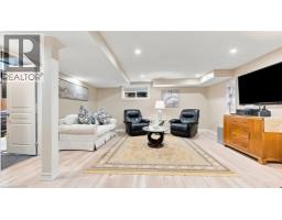 13 OAKDALE Boulevard - 28