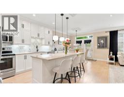 13 OAKDALE Boulevard - 6