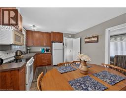 5 KENTLEY Drive - 15