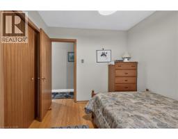 5 KENTLEY Drive - 17