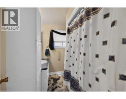 5 KENTLEY Drive - 23