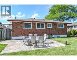 5 KENTLEY Drive - 42