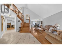 42 HILLGARDEN Avenue - 3