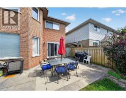 42 HILLGARDEN Avenue - 43