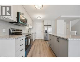525 ERINBROOK Drive UnitNo. B046 - 16