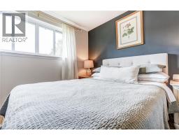 2488 W BROOKHURST Road - 32