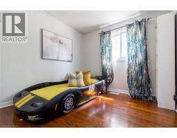 111 LARCH Street - 32