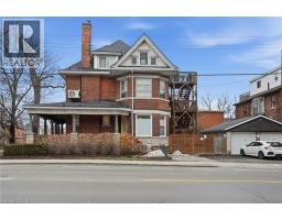 147 EMERALD Street S - 3