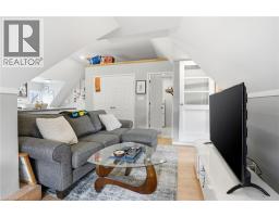 147 EMERALD Street S - 35