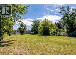 2712 UPPER JAMES Street - 32