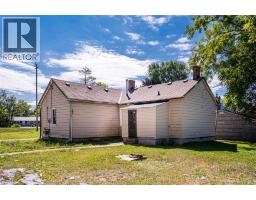 2712 UPPER JAMES Street - 33