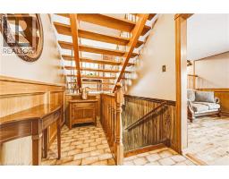53 GLOVER Road - 38