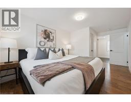 601 SANDRINGHAM Drive - 22