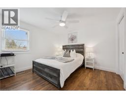 601 SANDRINGHAM Drive - 26