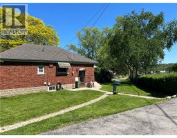 90 OSLER Drive - 3