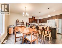 575 ALBERT Avenue N UnitNo. 8 - 20