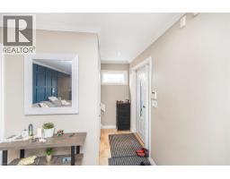 443 ELEVENTH Road E - 6