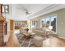 3503 LAKESHORE Road - 11