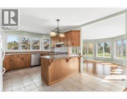 3503 LAKESHORE Road - 15